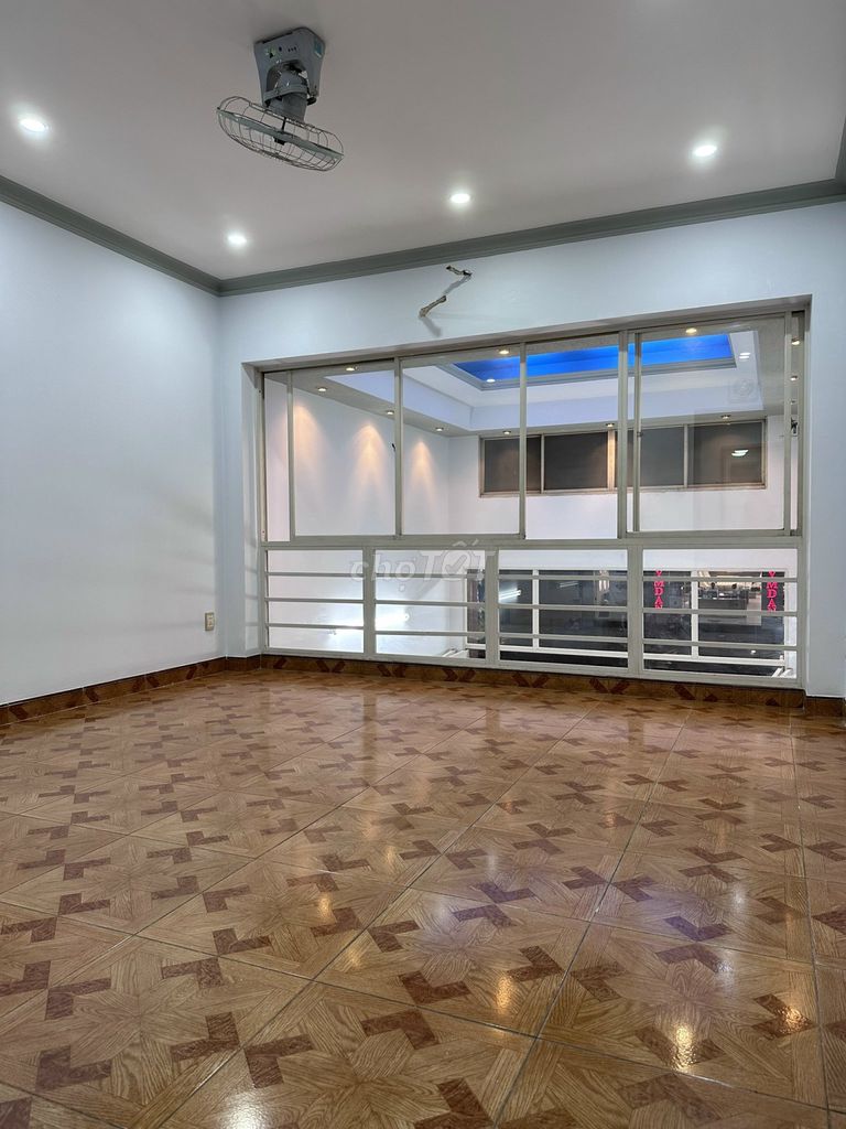 ✅CHO THUÊ NHÀ NGUYÊN CĂN MẶT TIỀN ĐƯỜNG NGÔ GIA TỰ, PHƯỜNG 2, QUẬN 10 Đường Ngô Gia Tự Quận 10 Tp Hồ Chí Minh