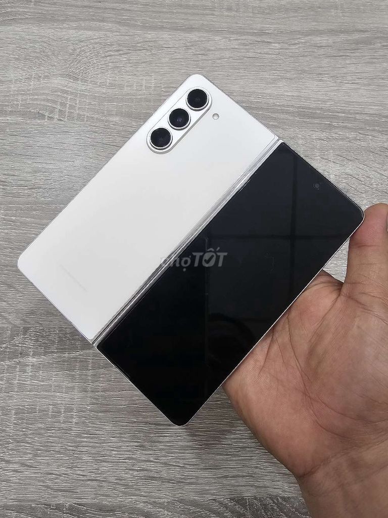 Về em Samsung Z Fold5 Hàn Quốc  tế2sim 12/256gb. Mua bán Điện thoại tại Quận Gò Vấp Tp Hồ Chí Minh được đăng bởi Cửa hàng  KGPHONE STORE hình 1