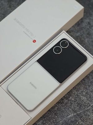 Xiaomi Mix Flip 2 5G