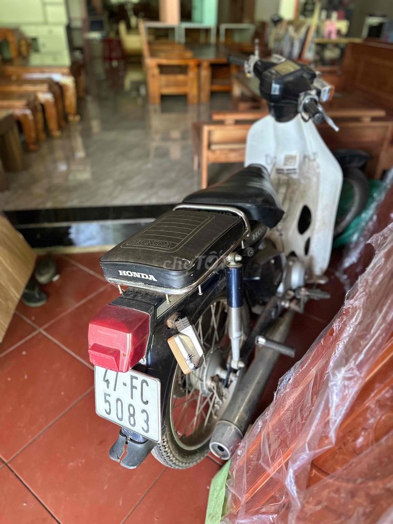 cần bán 2 xe máy của gia đình. xe chính chủ. Mua bán Xe máy tại Huyện Cư Kuin Đắk Lắk được đăng bởi Hoài hình 5