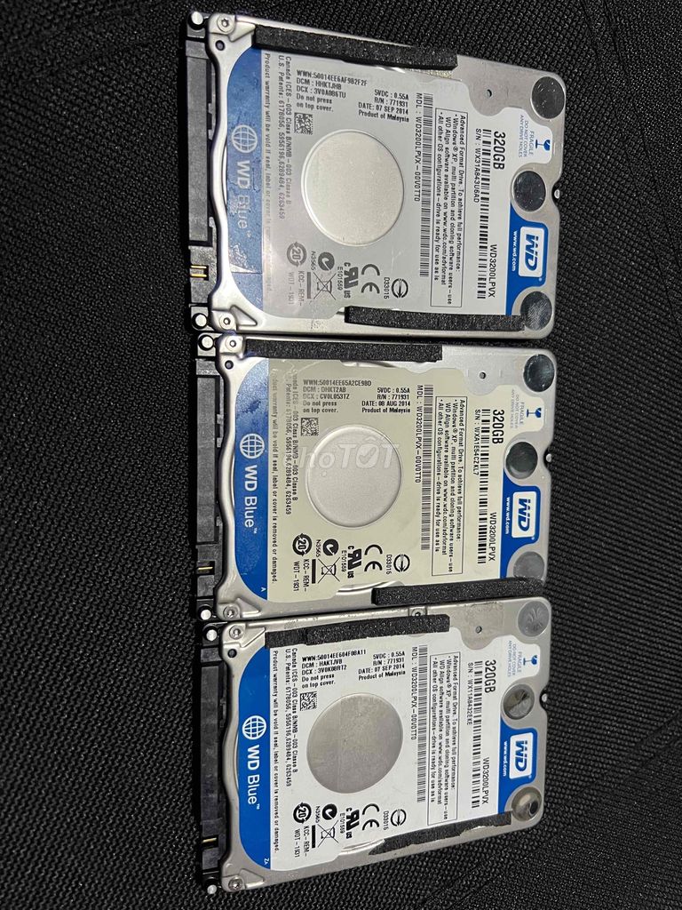 Cần thanh lý 3 HDD 2,5" 320gb WD như hình