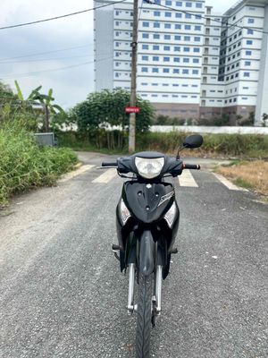 Revo zin. Mua bán Xe máy tại Huyện Hóc Môn Tp Hồ Chí Minh được đăng bởi Phước Huy