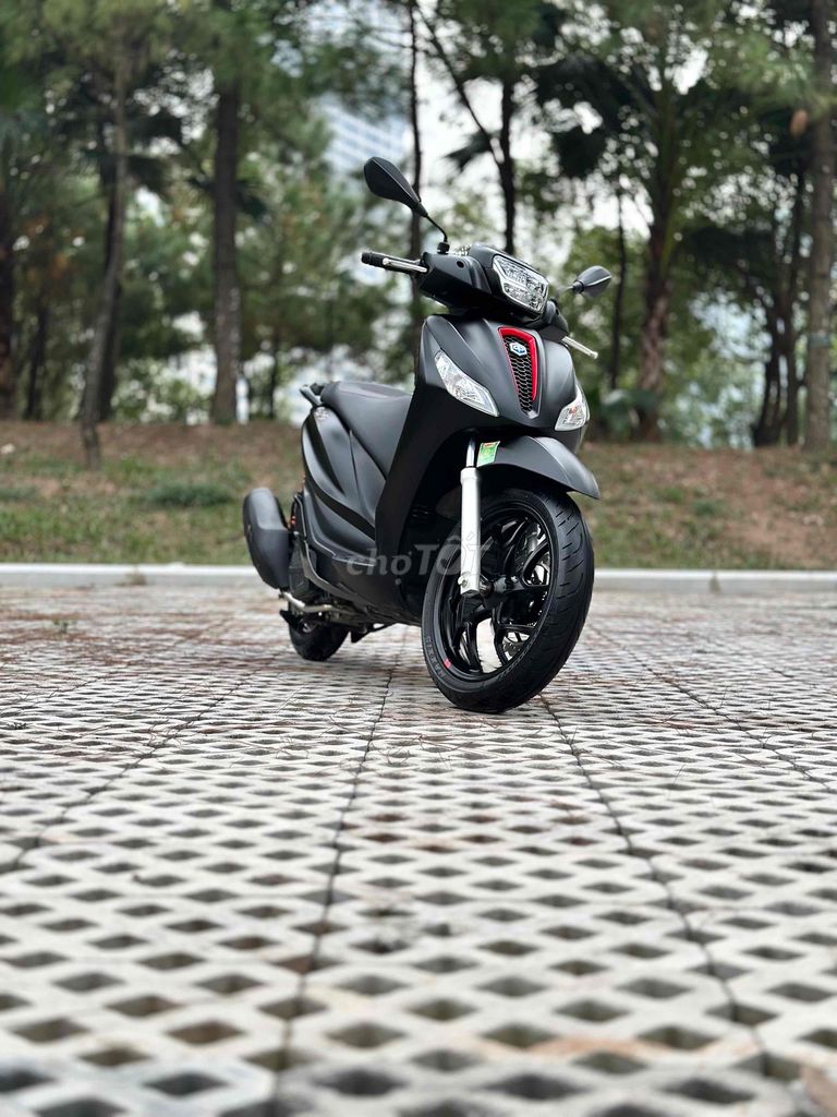 Piaggio Medley S ABS 2024 Đen. Mua bán Xe máy tại Quận Cầu Giấy Hà Nội được đăng bởi Tuấn Việt Motor hình 5
