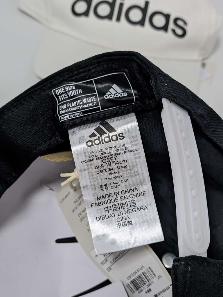 Nón Adidas order Japan