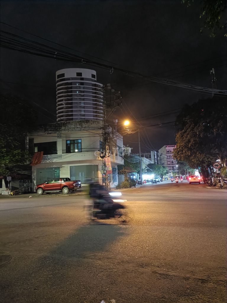 Bán nhà mặt tiền ngay ngã tư Trần Hưng Đạo phố biển Quy Nhơn. Mua bán Nhà ở tại Thành phố Qui Nhơn Bình Định được đăng bởi Hoa Hướng Dương  hình 3