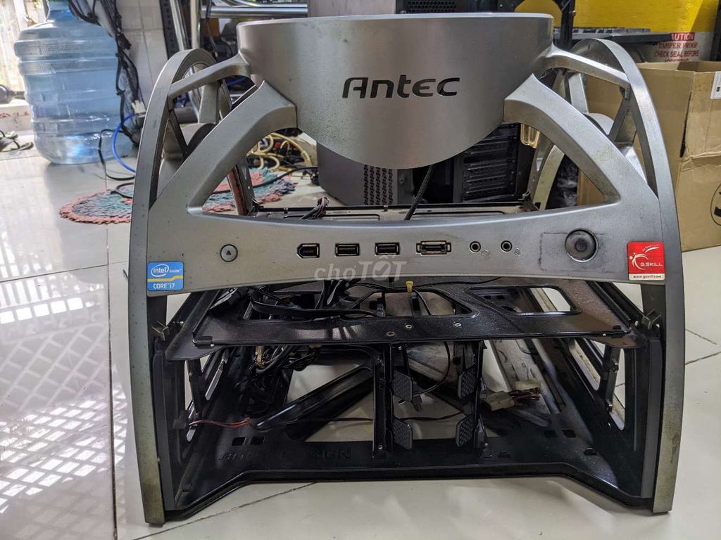 Vỏ Case Antec Độc Lạ Bình Dương