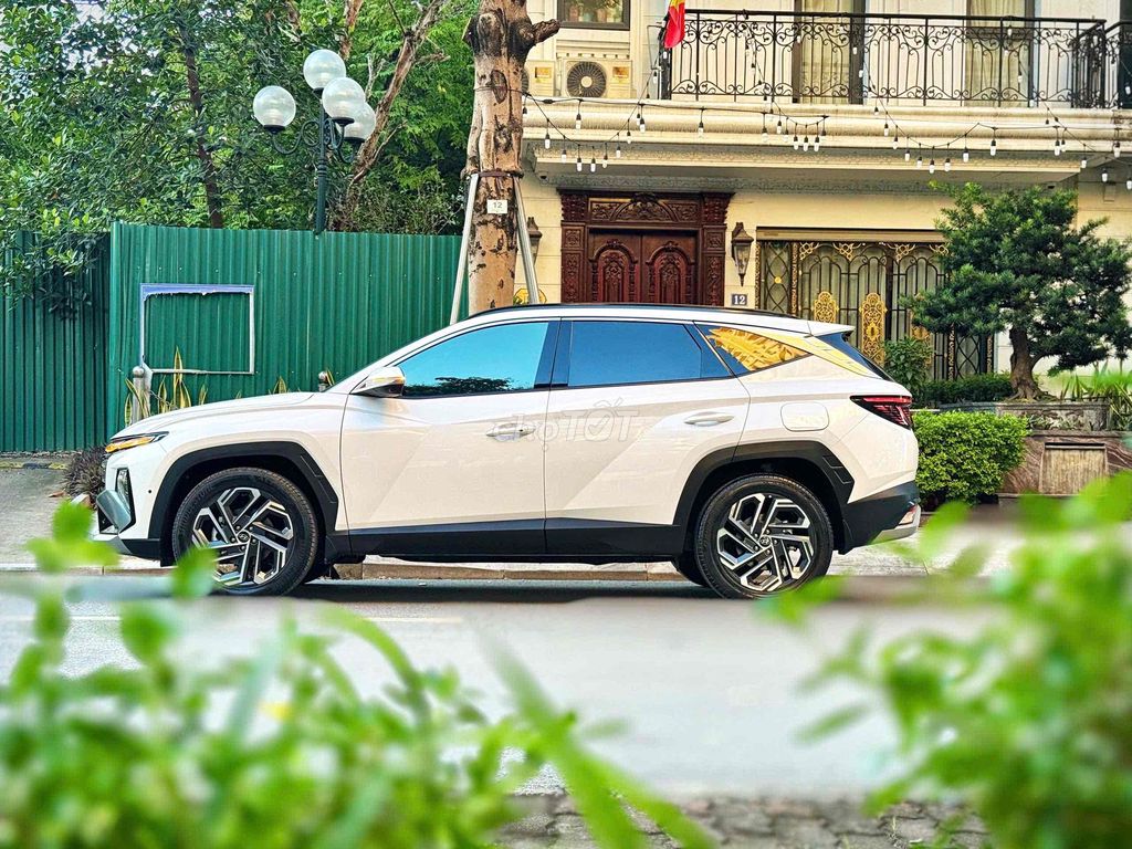 Hyundai Tucson 1.6 TURBO 2025 Trắng 2 vạn