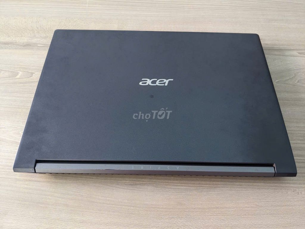 ACER ASPIRE 7 A715-41G R5 R5 3550H 8GB 256Gb 1650