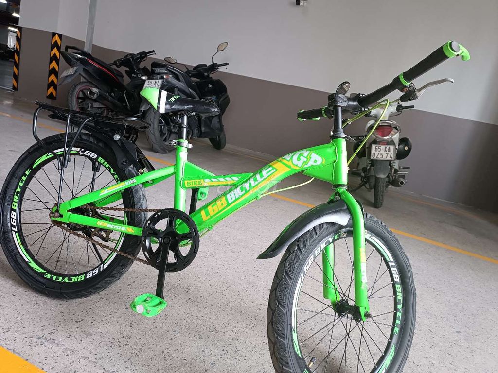 Xe thao thao 20in LGB bicycle mới 90%