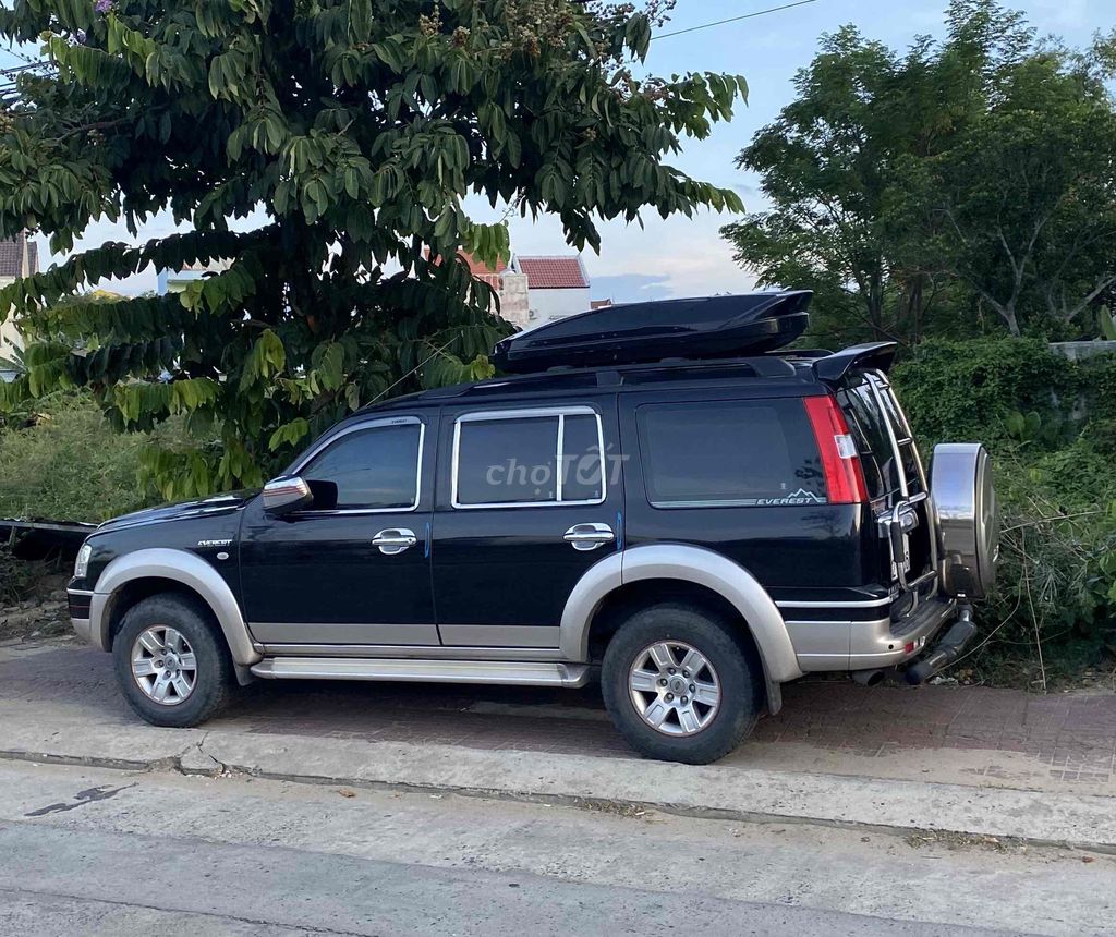 Ford Everest 2008 2.5L 4x2 MT - 195000 km. Mua bán Ô tô tại Thành phố Nha Trang Khánh Hòa được đăng bởi Trần Tuấn Huy hình 1
