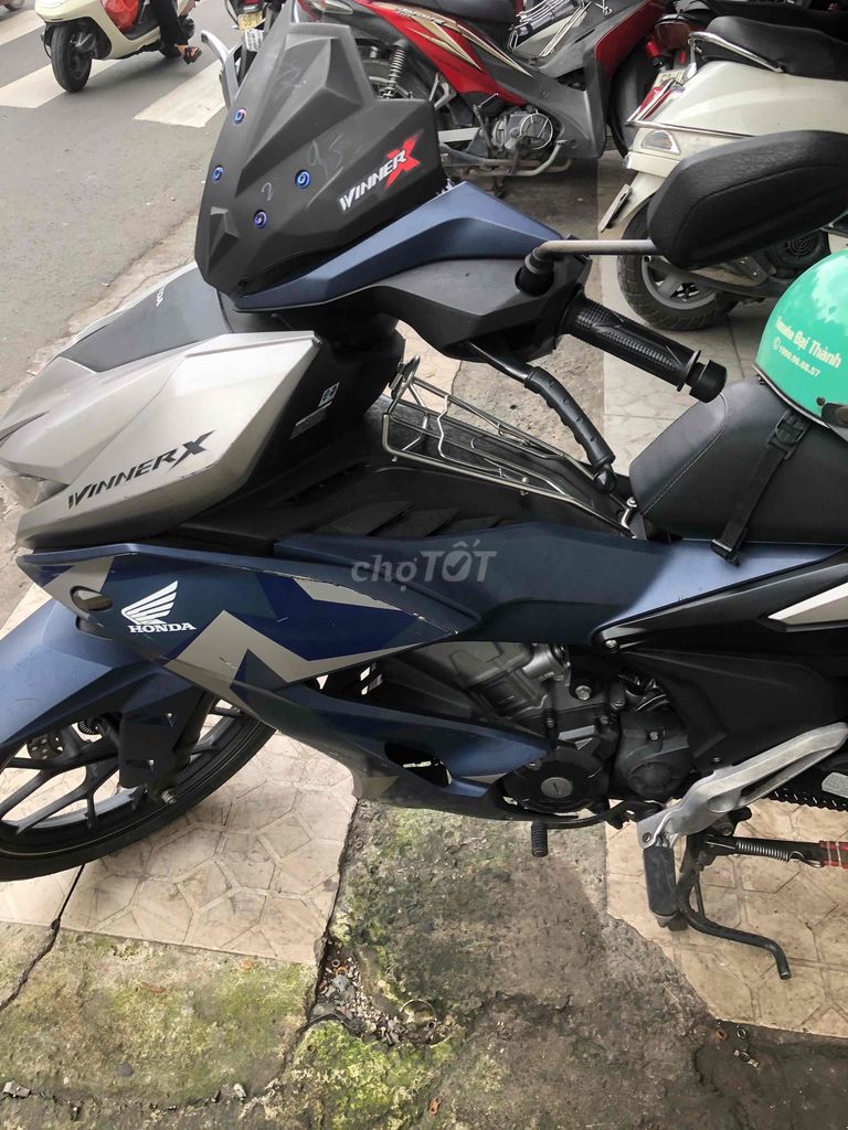 Cần bán Winner X 2020 Abs chính chủ. Mua bán Xe máy tại Quận Tân Bình Tp Hồ Chí Minh được đăng bởi Anh phong hình 2