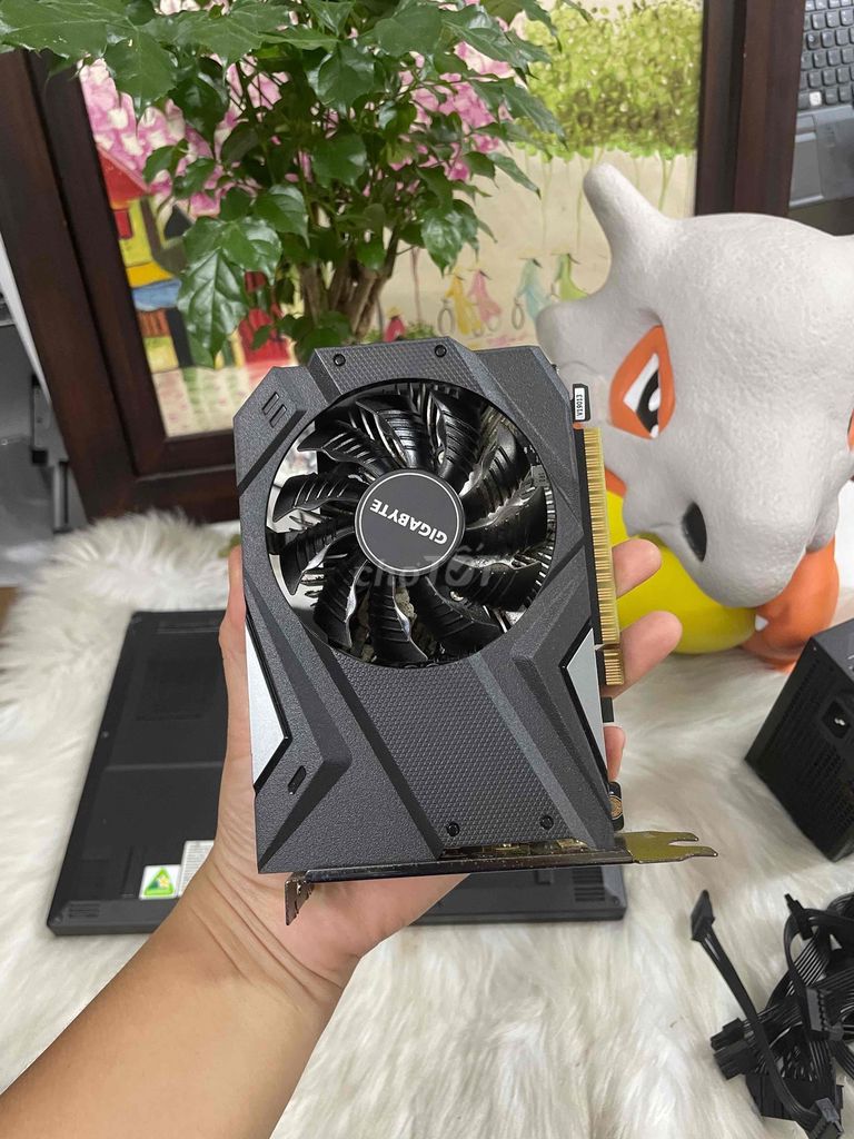 Card màn hình GTX 1650 4G D5 Giga còn bảo hành