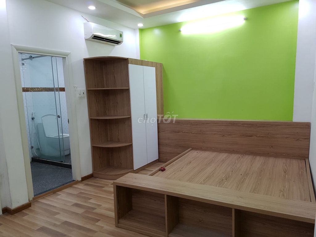 Phòng 2 Triệu 5 ngay khu CNC gần Võ Văn Hát, Hutech, UFM, FPT