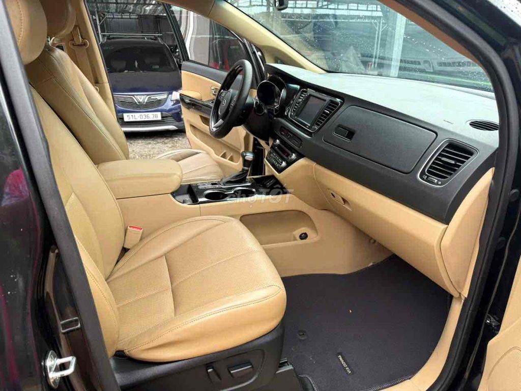 KIA SEDONA 2.2 full Dầu Luxury 2020. Mua bán Ô tô tại Huyện Hóc Môn Tp Hồ Chí Minh được đăng bởi Trần Văn Đoan hình 3