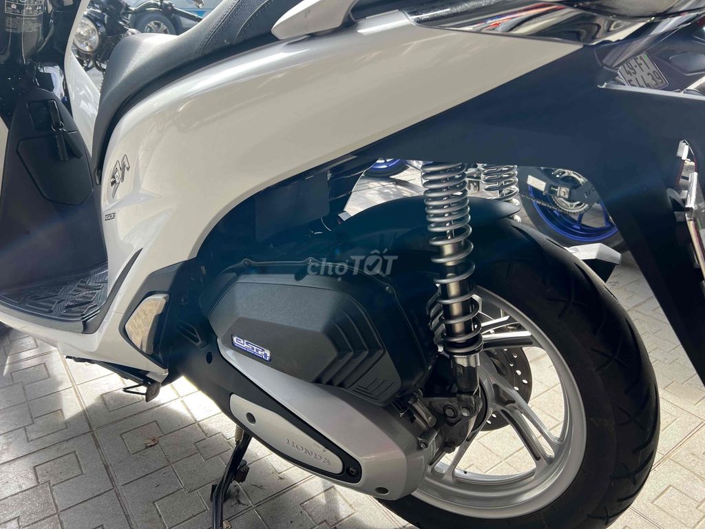 Sh 160 ABS 2024❇️Đồng Moto Đà Lạt ❇️. Mua bán Xe máy tại Thành phố Đà Lạt Lâm Đồng được đăng bởi ĐỒNG MOTOR 2  cá nhân hình 4