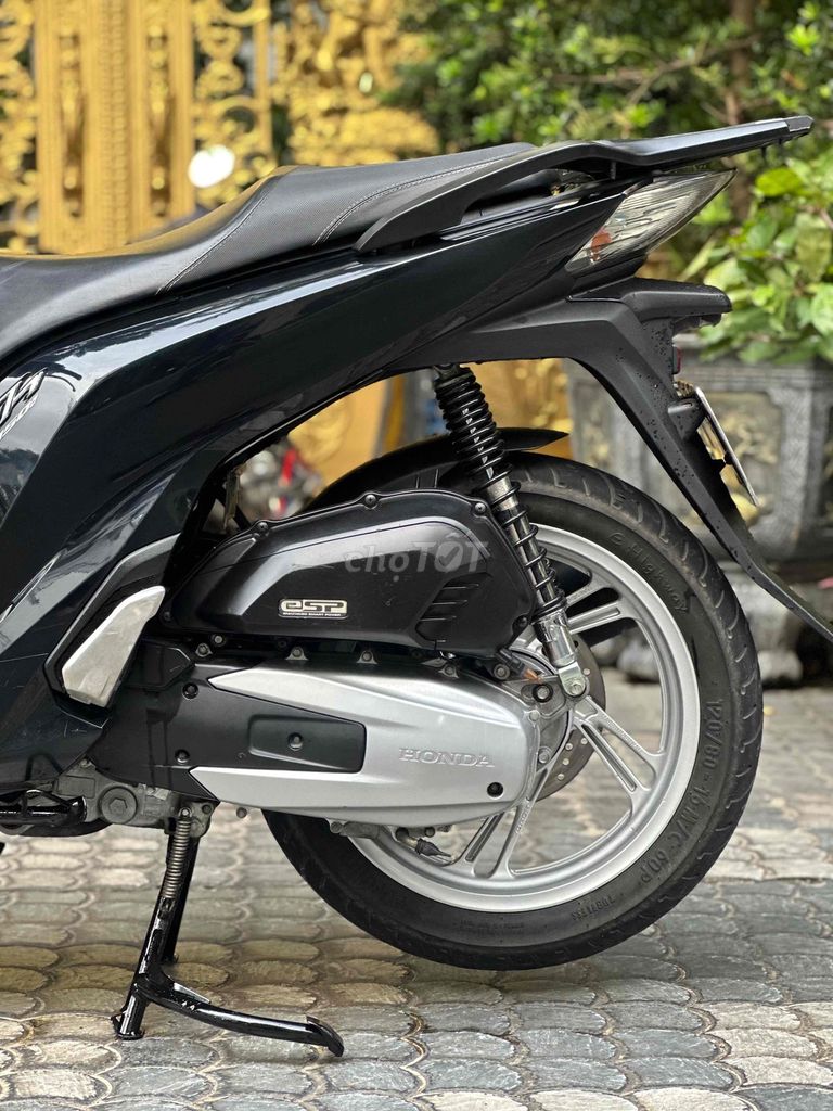 Bán Sh150 ABS đời 2018 hàng bỏ mẫu cực hót. Mua bán Xe máy tại Quận 10 Tp Hồ Chí Minh được đăng bởi Huỳnh Dũng hình 4