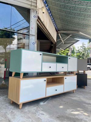 Kệ tivi Hiện đại. Mua bán Tủ, kệ gia đình tại Quận Liên Chiểu Đà Nẵng được đăng bởi Nguyễn Hà