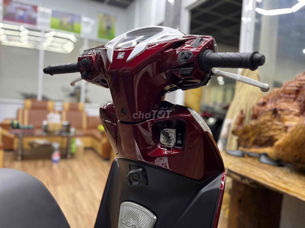 👉Honda Lead chính chủ biển sg máy móc bao ngon. Mua bán Xe máy tại Quận 7 Tp Hồ Chí Minh được đăng bởi Xe Cũ Hiếu CT hình 7