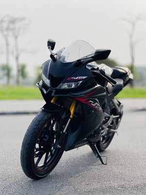 Yamaha r15v3 2019 cực mới chạy 4000km giá tốt