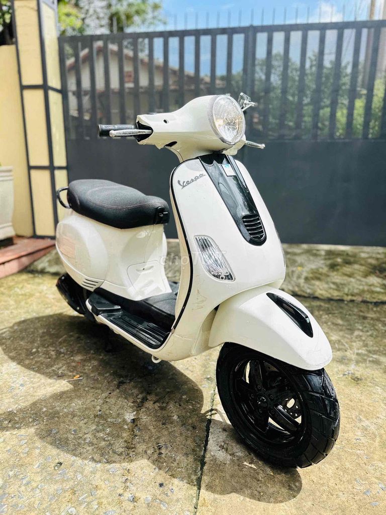 Piaggio Vespa LX 2014 Trắng. Mua bán Xe máy tại Quận 12 Tp Hồ Chí Minh được đăng bởi Ta Thanh Thai hình 1