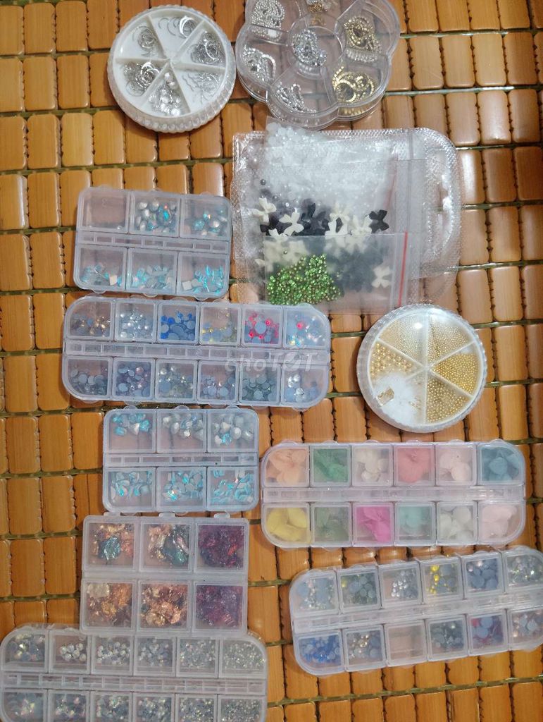 Bộ dụng cụ làm móng chuyên nghiệp. Mua bán Phụ kiện thời trang khác tại Thị xã Hoàng Mai Nghệ An được đăng bởi Boong hình 6