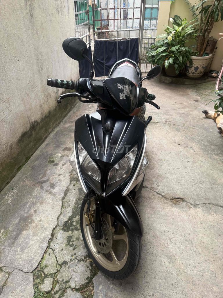 xe yamaha nouvo 4 nhut dời 2011. Mua bán Xe máy tại Quận Phú Nhuận Tp Hồ Chí Minh được đăng bởi Huỳnh Thân  hình 4