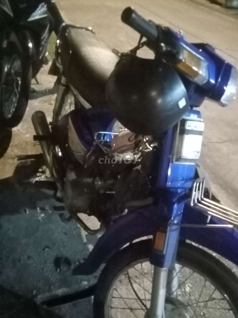 xe tốt bạn 8.000.000 còn thương lượng. Mua bán Xe máy tại Huyện Củ Chi Tp Hồ Chí Minh được đăng bởi Đặng nguyễn kha hình 3