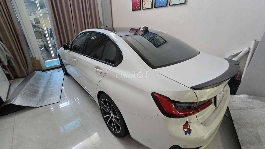 BMW 3 Series 2021 - 28000 km. Mua bán Ô tô tại Quận 12 Tp Hồ Chí Minh được đăng bởi bannhaxinh hình 3