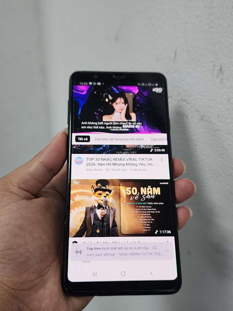 Samsung A8 Star Vn Full Cn - Màn Oled Đẹp Mới 80%. Mua bán Điện thoại tại Thành phố Biên Hòa Đồng Nai được đăng bởi Điện Thoại Tốt Giá Rẻ hình 1