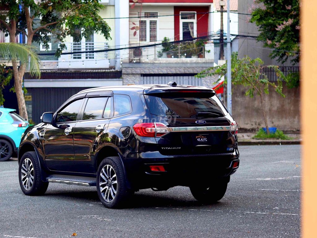 Ford Everest 2021 Titanium 2.0L AT 4x2 - 85000km. Mua bán Ô tô tại Quận Gò Vấp Tp Hồ Chí Minh được đăng bởi Nam 48 AUTO hình 3