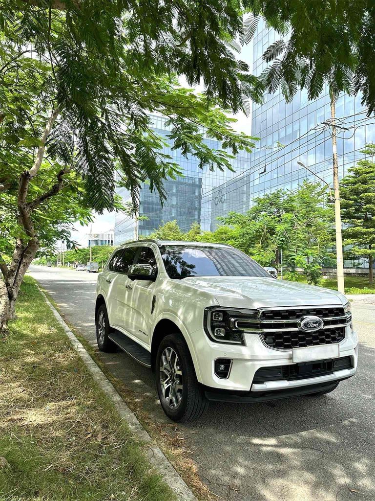 Ford Everest Titanium 4WD 2025 Белый Автомат
