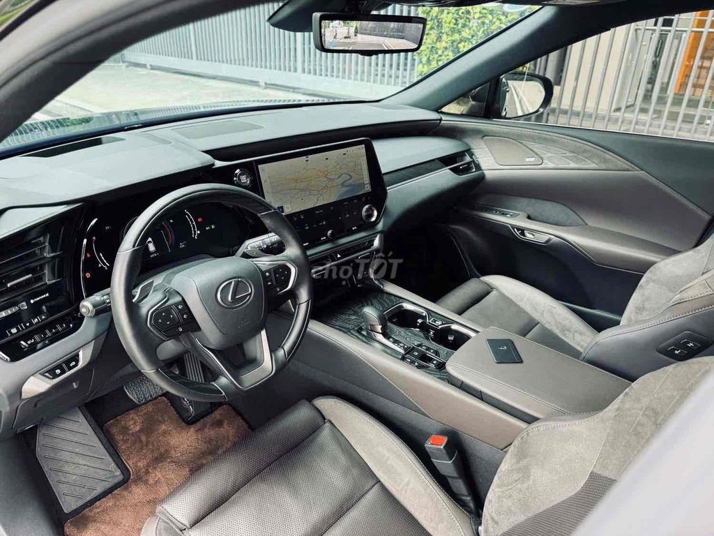 Lexus Rx350 Luxury 2023 siêu lướt 8.000Km ĐẸP. Mua bán Ô tô tại Quận 1 Tp Hồ Chí Minh được đăng bởi Lưu Thế Hoàng hình 7