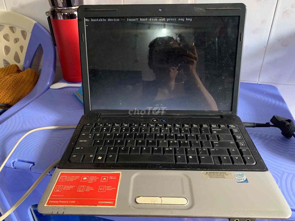 Compaq Presario CQ40-324TU Đen. Mua bán Laptop tại Quận 3 Tp Hồ Chí Minh được đăng bởi Nguyễn Ngọc Tuấn hình 1