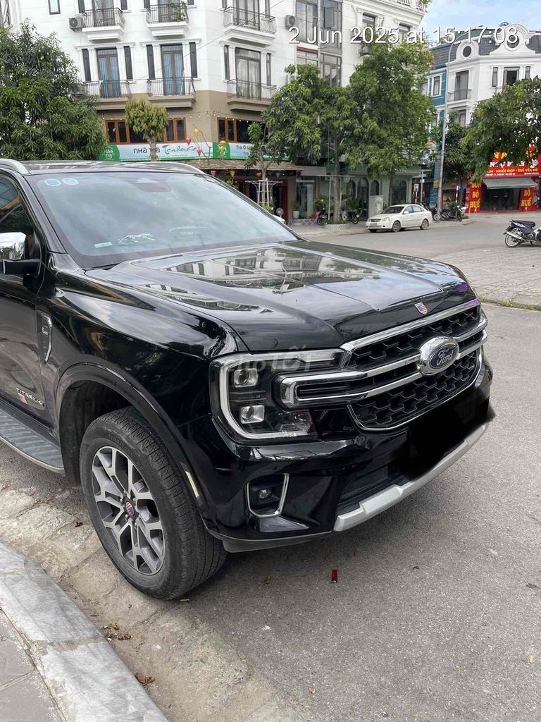 Ford Everest 2023 Titanium+ 2.0 AT 4x4 - 48000 km. Mua bán Ô tô tại Quận Hà Đông Hà Nội được đăng bởi NÓ hình 1