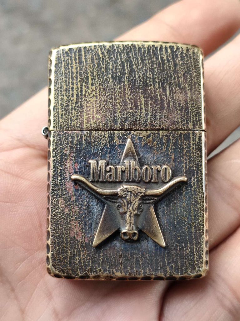 Vỏ zippo chính hãng Mỹ 1986(2 la mã).