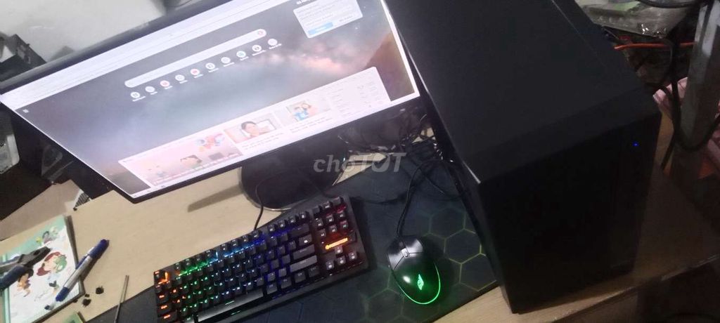 BỘ MÁY GAME B365 I3 8100 RAM8G SD256G VGA2G MH24IN. Mua bán Máy tính để bàn tại Quận Liên Chiểu Đà Nẵng được đăng bởi lê thao hình 2
