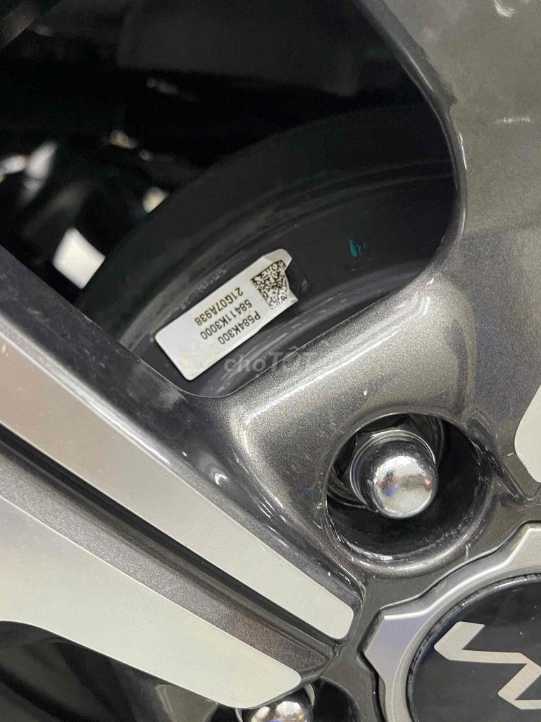 Kia Sonet 2021 Deluxe 1.5 MT - 42000 km. Mua bán Ô tô tại Huyện Đức Trọng Lâm Đồng được đăng bởi SALON ÔTÔ HOÀ THẮNG  hình 15