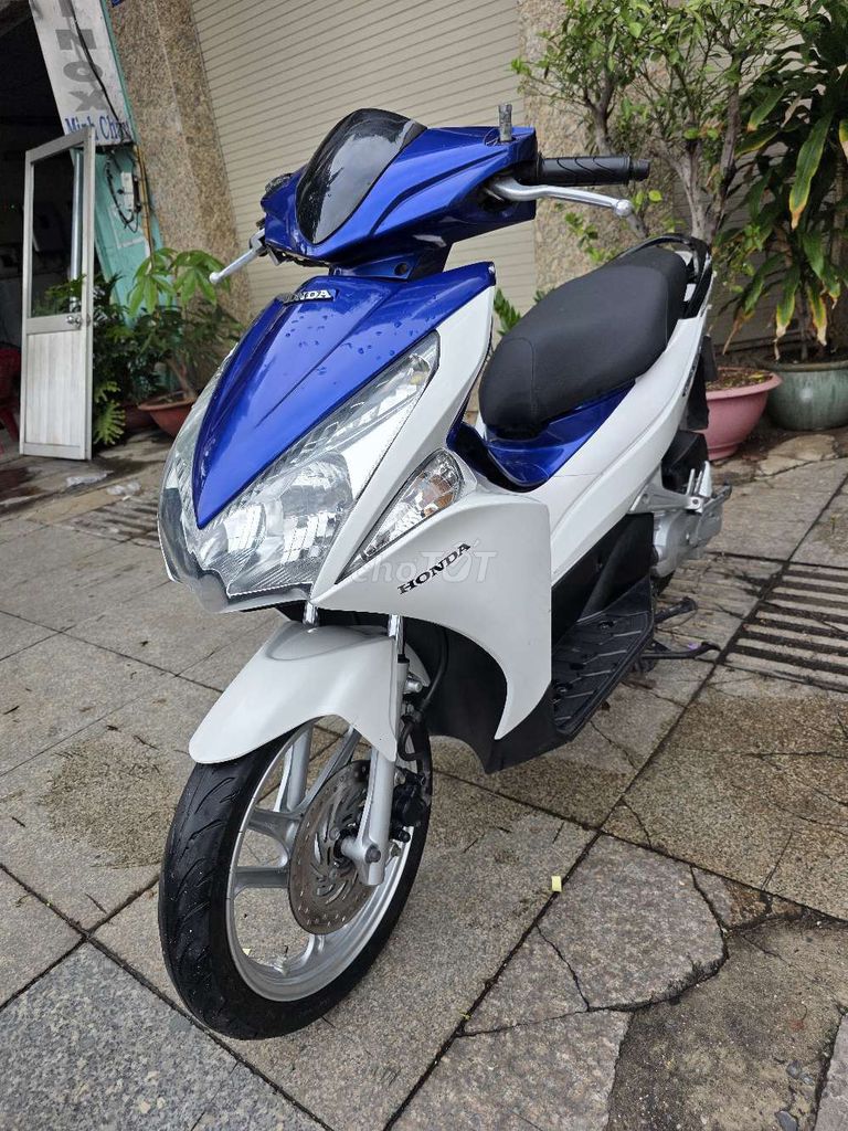 Honda Air Blade 2012 Белый Синий