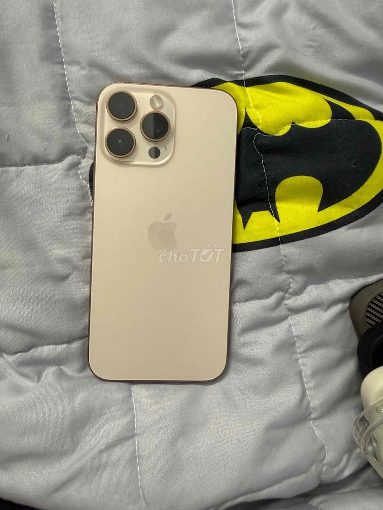 iPhone 16 Pro Max 256GB Vàng Đã sử dụng. Mua bán Điện thoại tại Quận 7 Tp Hồ Chí Minh được đăng bởi Nguyễn Hoàng Lâm hình 1