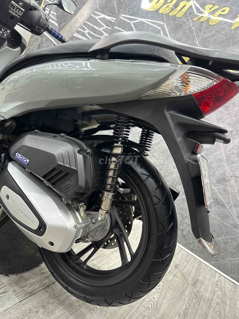 SHVN 2024 125i CBS odo 3k BSTP. Mua bán Xe máy tại Quận Tân Phú Tp Hồ Chí Minh được đăng bởi  Võ SH318 hình 15