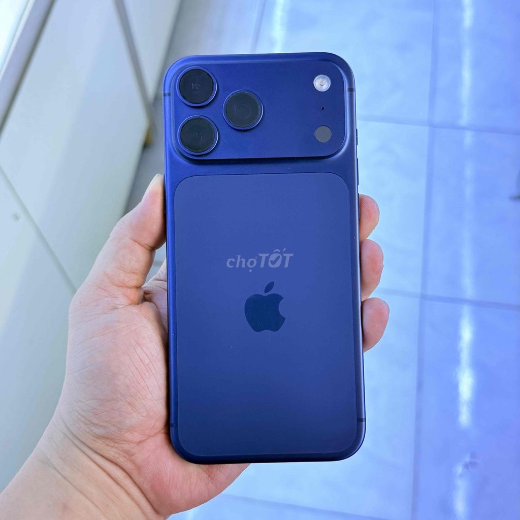 Apple iPhone 17 Promax 256GB Xanh Fullbox VN. Mua bán Điện thoại tại Huyện Củ Chi Tp Hồ Chí Minh được đăng bởi Mr V hình 1