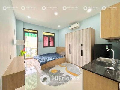 CHUNG CƯ MINI CỬA SỔ BAN CÔNG 1 PHÒNG NGỦ TÁCH BẾP