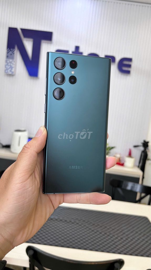 Samsung S22 Ultra 5G (12|256GB) USA 2 Sim Thanh lý. Mua bán Điện thoại tại Quận Gò Vấp Tp Hồ Chí Minh được đăng bởi NT Store hình 1