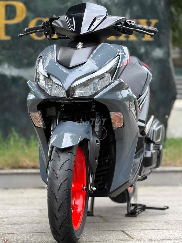 NVX 2022 PHANH ABS KHOÁ SMAKEY ĐẸP KEN NHƯ XE HÃ. Mua bán Xe máy tại Quận Cẩm Lệ Đà Nẵng được đăng bởi SƠN THỊNH  hình 4