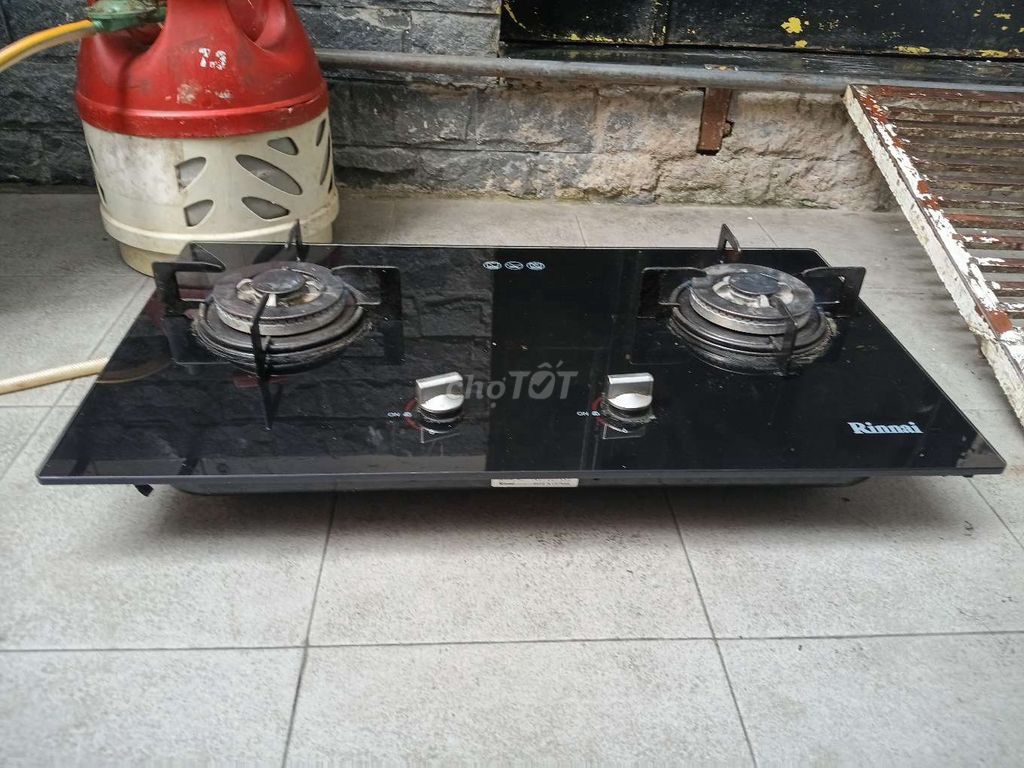 Bếp gas âm Rinnai Đen. Mua bán Bếp, lò, đồ điện nhà bếp tại Quận Phú Nhuận Tp Hồ Chí Minh được đăng bởi Hằng hình 1