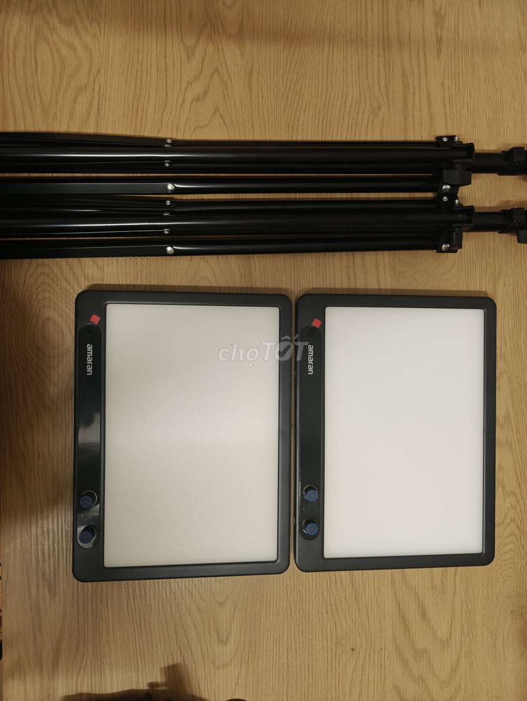 Đèn LED bảng Amaran Verge Đen Studio. Mua bán Máy ảnh, Máy quay tại Quận Tây Hồ Hà Nội được đăng bởi Việt Hoàng hình 1