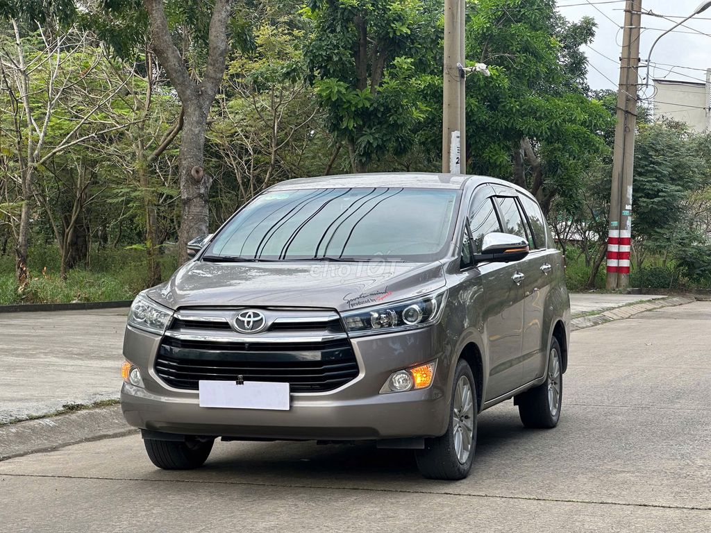 Toyota Innova 2019 2.0V - 57000 km. Mua bán Ô tô tại Thành phố Dĩ An Bình Dương được đăng bởi Siêu Thị Ô Tô Bình Dương  hình 2