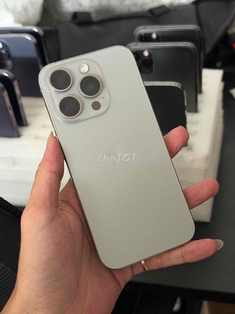 iPhone 15 Pro 128GB 4GB zin áp đẹp 99 giaoluu. Mua bán Điện thoại tại Thị xã Bến Cát Bình Dương được đăng bởi Devil Nguyễn hình 1