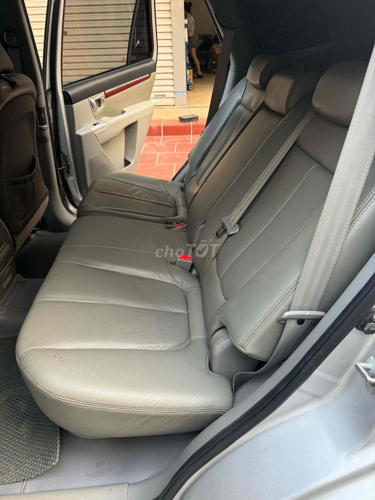Hyundai Santa Fe 2008 tự động. Mua bán Ô tô tại Quận Hà Đông Hà Nội được đăng bởi Hiệp Xoăn Hà Đông hình 12