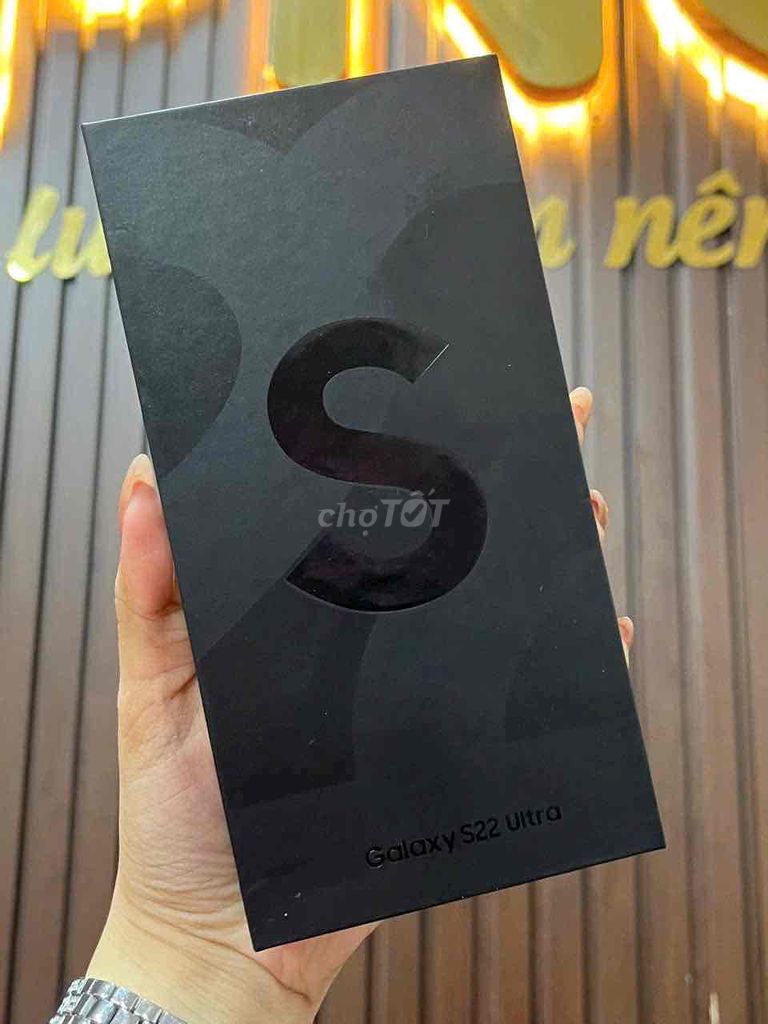 Samsung s22 ultra new full box 128gb. Mua bán Điện thoại tại Quận Ninh Kiều Cần Thơ được đăng bởi PNC Store hình 1
